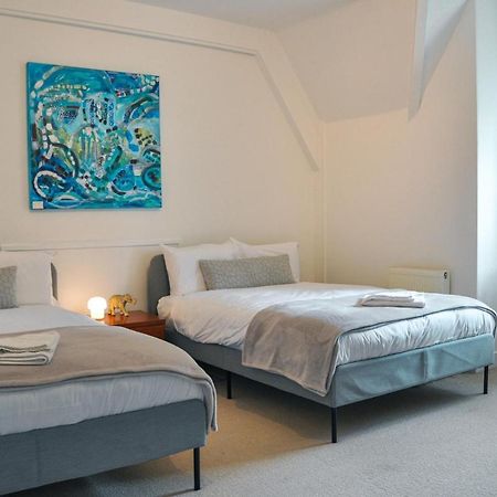 Spacious 3Br Victorian Cheltenham Loft Flat In Cotswolds - Free Parking Lejlighed Eksteriør billede