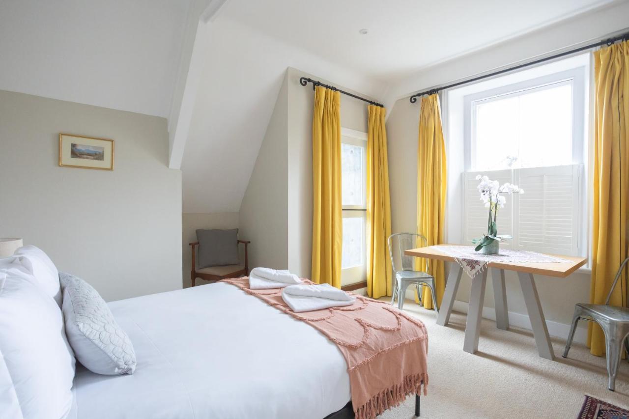 Spacious 3Br Victorian Cheltenham Loft Flat In Cotswolds - Free Parking Lejlighed Eksteriør billede