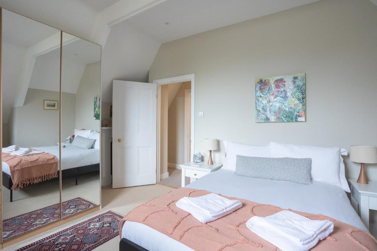 Spacious 3Br Victorian Cheltenham Loft Flat In Cotswolds - Free Parking Lejlighed Eksteriør billede