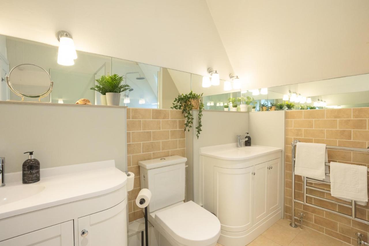 Spacious 3Br Victorian Cheltenham Loft Flat In Cotswolds - Free Parking Lejlighed Eksteriør billede