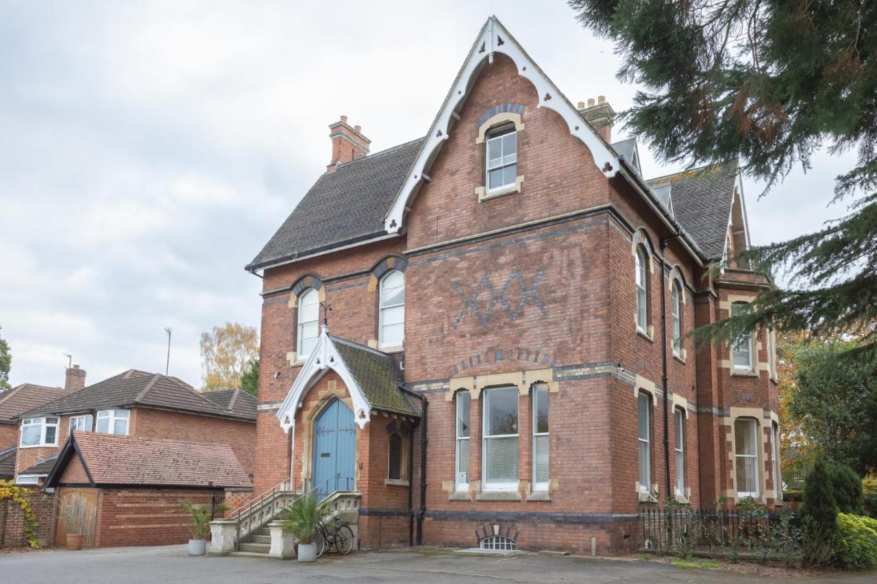 Spacious 3Br Victorian Cheltenham Loft Flat In Cotswolds - Free Parking Lejlighed Eksteriør billede