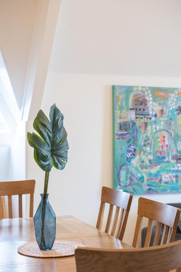 Spacious 3Br Victorian Cheltenham Loft Flat In Cotswolds - Free Parking Lejlighed Eksteriør billede